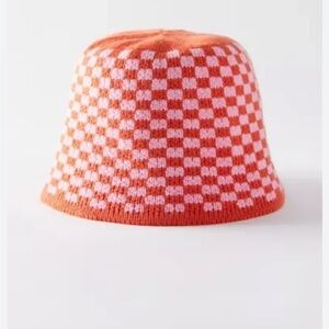 Urban Outfitters Checkered Knit Bucket Hat - Orange and Pink